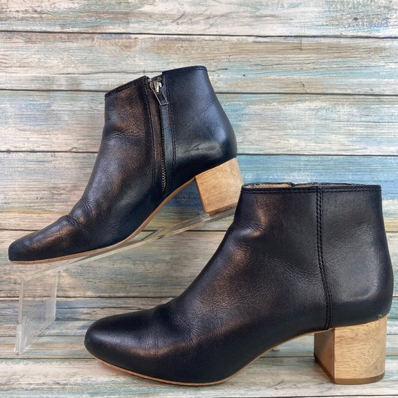Madewell Lucien Black Leather Ankle Boots - Picture 2 of 13